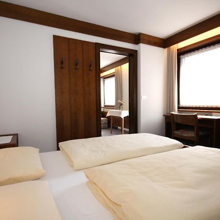 كولفوسكو Apartments Residence Alta Badia الغرفة الصورة