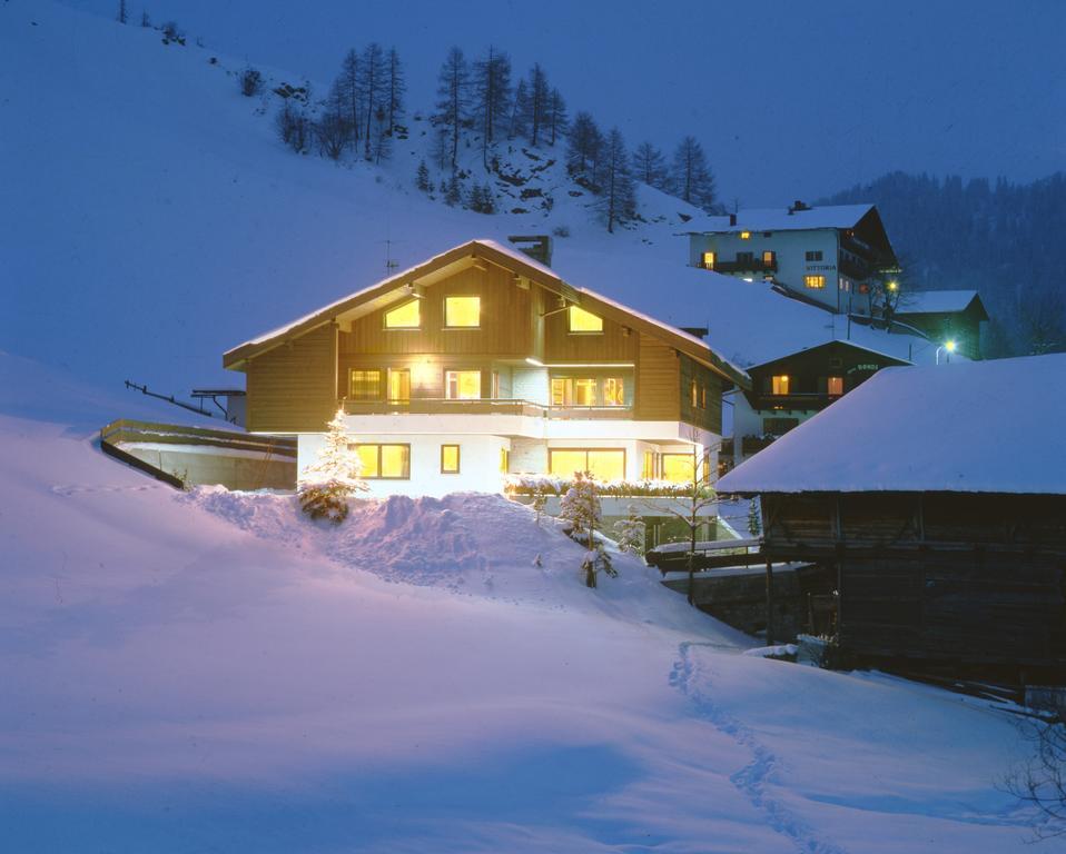 كولفوسكو Apartments Residence Alta Badia المظهر الخارجي الصورة