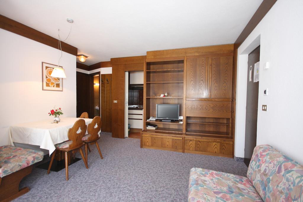 كولفوسكو Apartments Residence Alta Badia الغرفة الصورة